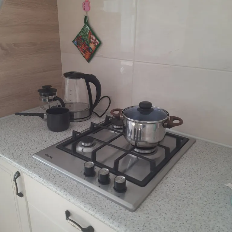 Уютная однокомнатная квартира в новом доме с видом на горы