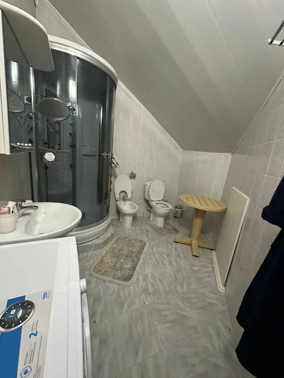 Гостиный уютный дом