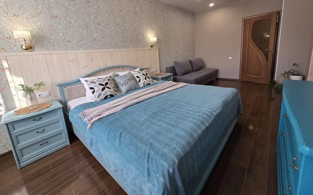 Евродвушка рядом с МТЛ Ареной, панорамный вид на Волгу