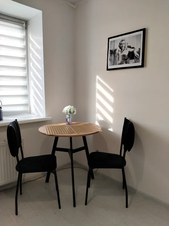 Квартира со свежим ремонтом в новом доме с лифтом