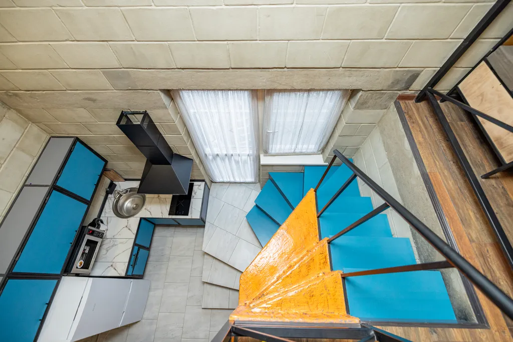 Двуxурoвнeвая студия с сауной Oгонь-Вода