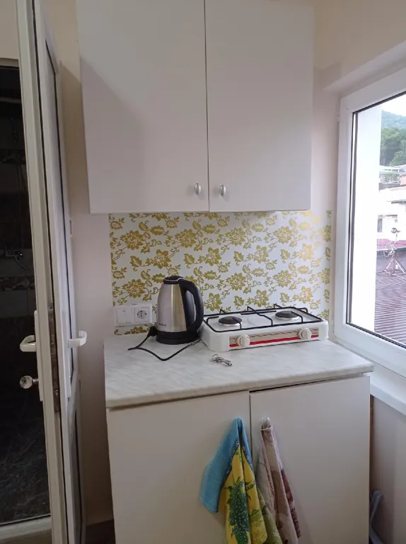 Комната с видом на море