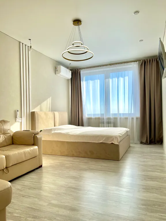 Видовая дизайнерская квартира в парке