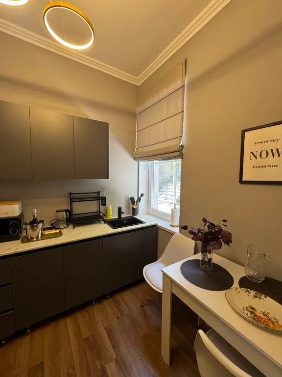 Вилла с мандариновым садом с видом на море в исторической части города