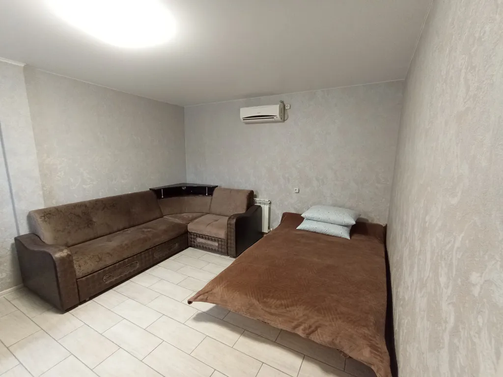 Коттедж Дом в центре города — Славянск-на-Кубани