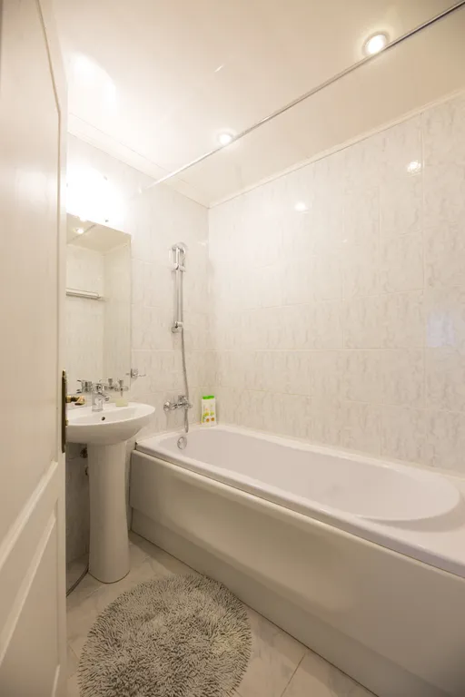 Апартаменты 4-комнатные в центре города