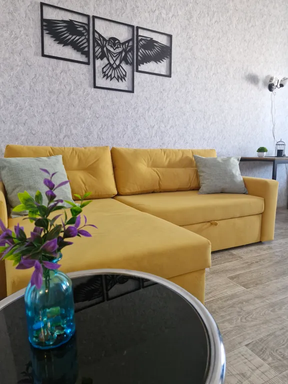 Квартира Квартира Шикарная просторная евротрешка для большой семьи или компании — Ярославль