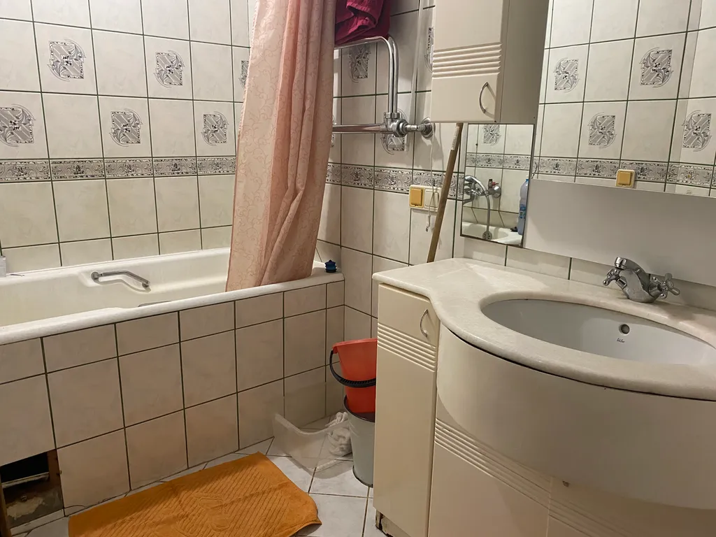 4-комнатная Квартира