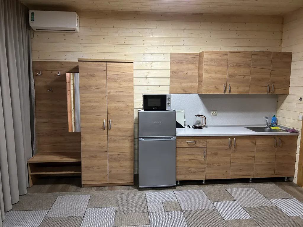 Коттедж с бассейном и сауной