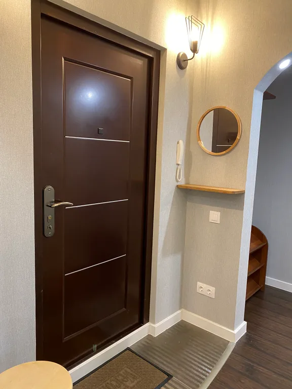 Квартира 1-комнатная квартира возле Первой Башни и Командора — Красноярск