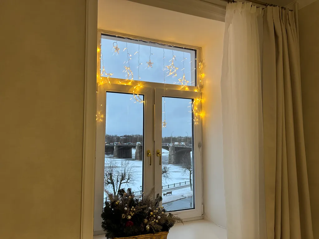 Уникальная видовая 2-комнатная студия в историческом центре