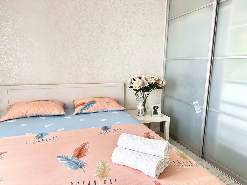 Двухкомнатная на Спортивной с Джакузи, шесть спальных мест