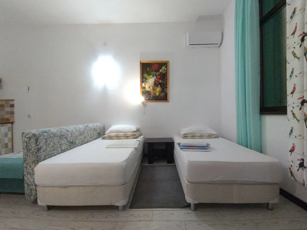 10-комнатный Дом