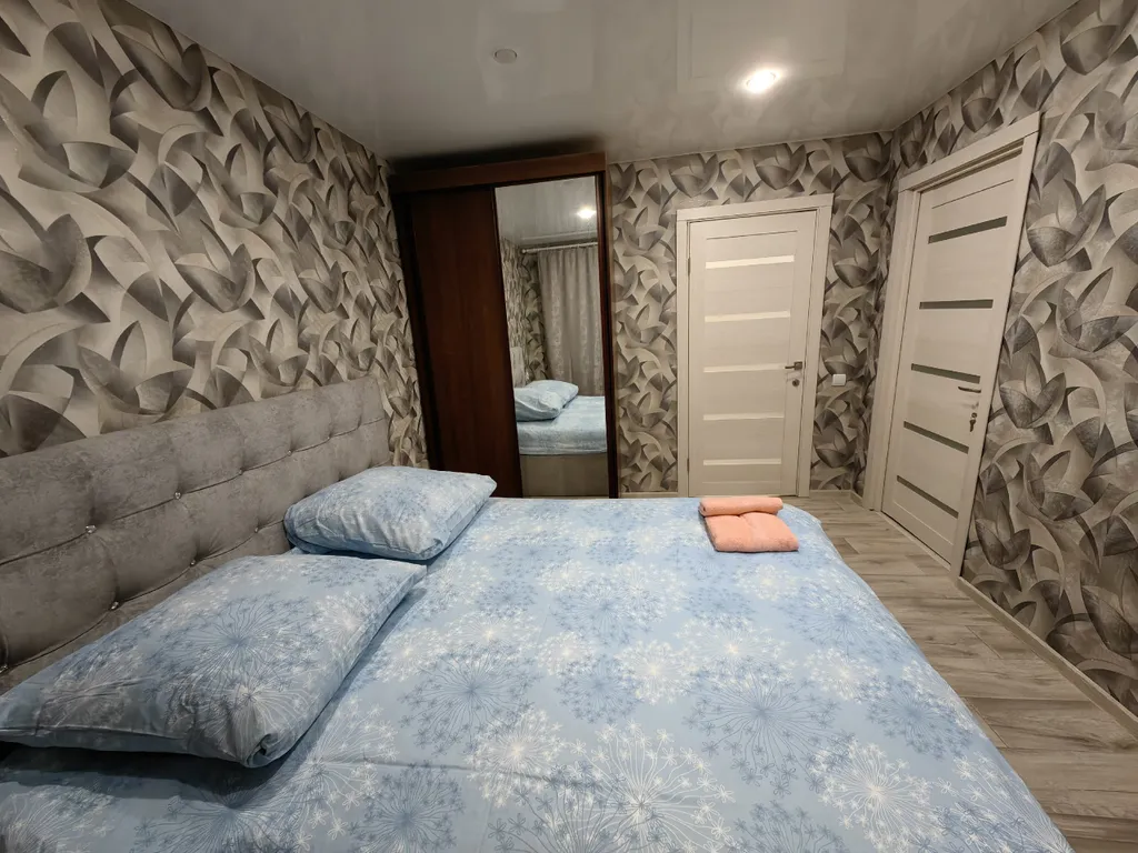 3-комнатная квартира со свежим ремонтом и новой мебелью