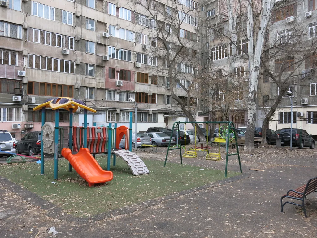 Площадь Андрея Сахарова