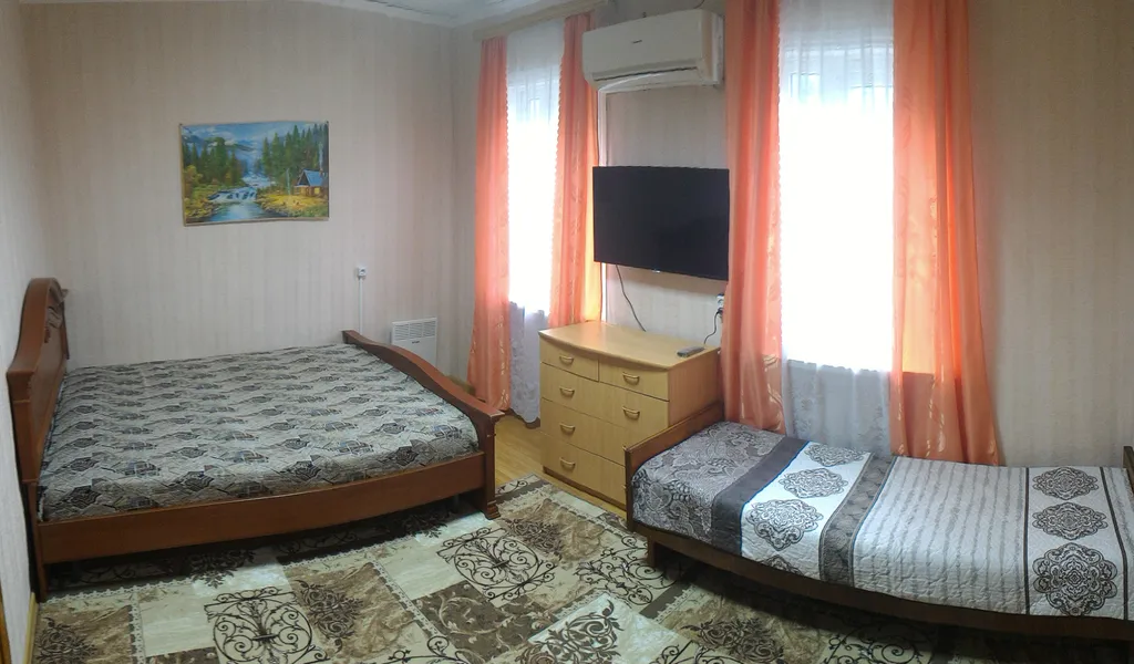 Квартира с отдельным входом и закрытым двориком — аренда посуточно в Туапсе