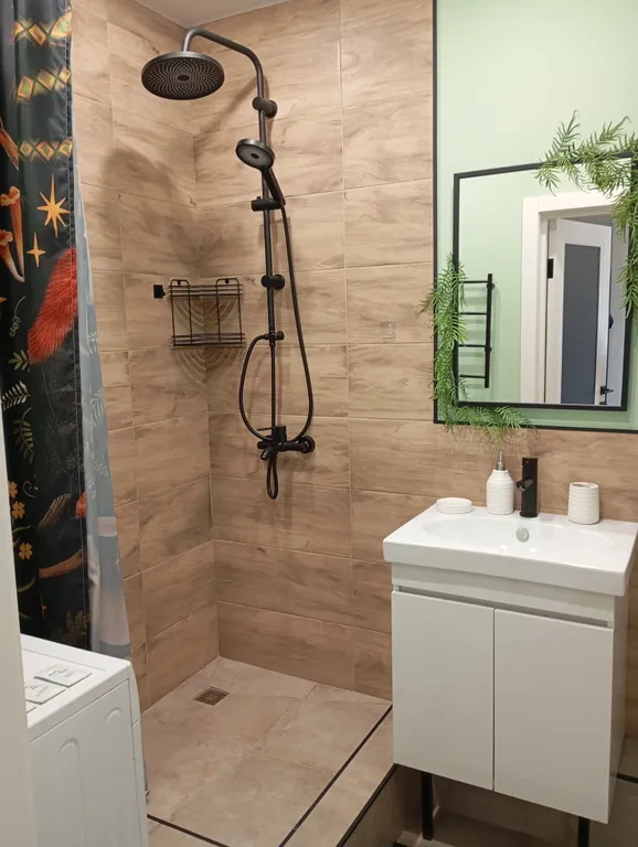 Уютная дизайнерская квартира-студия