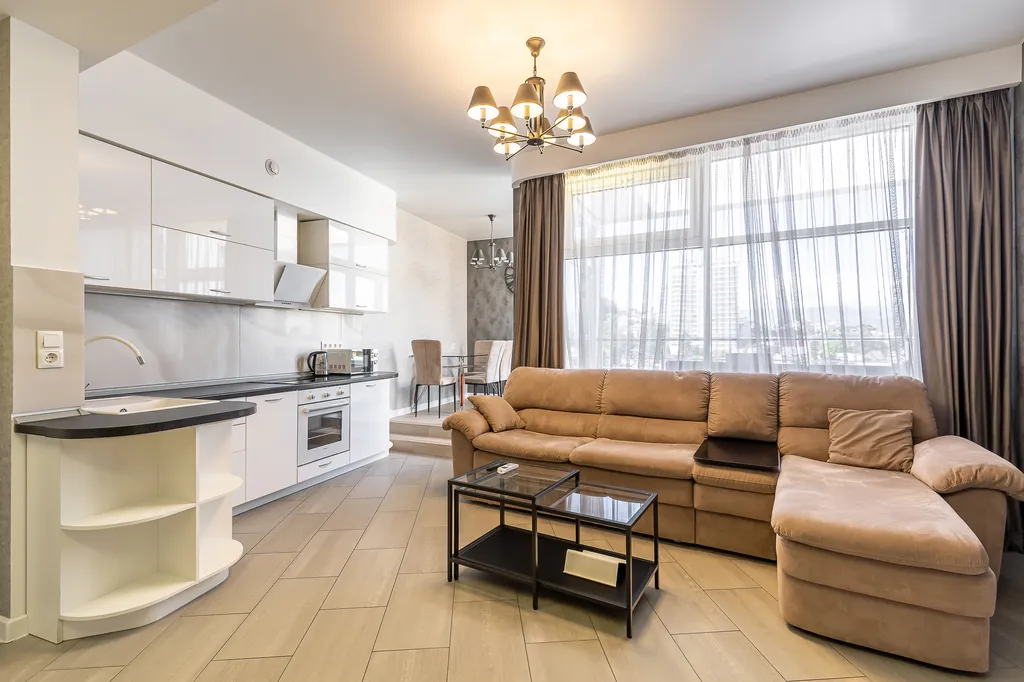 Апартамент с 2 спальнями и с 2 балконами