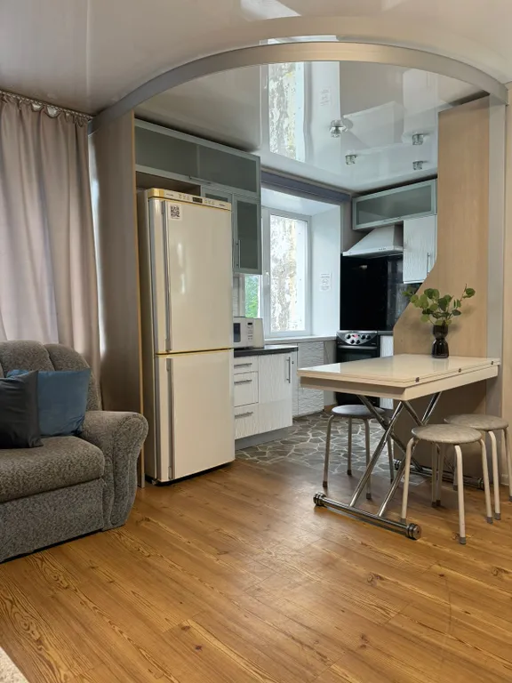 Трехкомнатная квартира с 4 раздельными спальными местами и гостиной