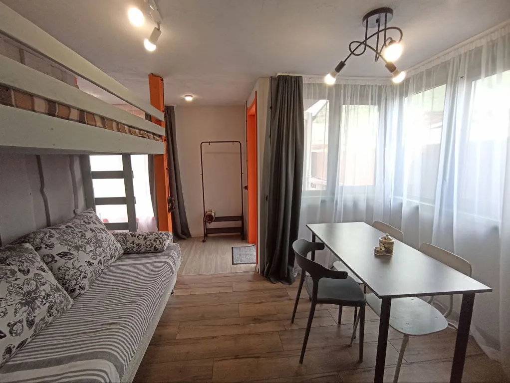 Благоустроенный дом