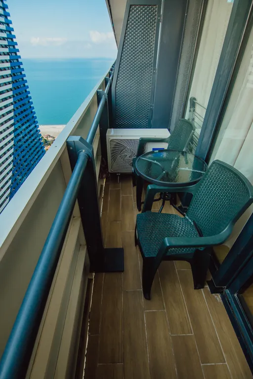 Апартаменты с видом на море первая линия Orbi City