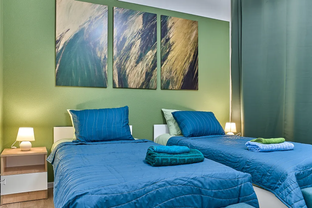 Евротрешка с потолками высотой 3,7 м