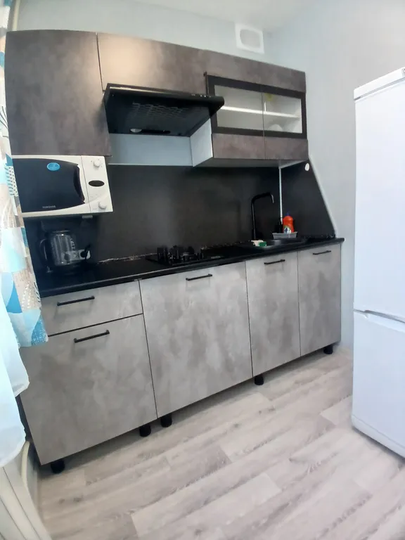 Уютная двухкомнатная квартира для отдыха и командировок рядом с УВЗ