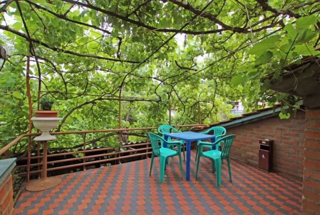 Коттедж Коттедж с уютным балконом-террасой — Кисловодск