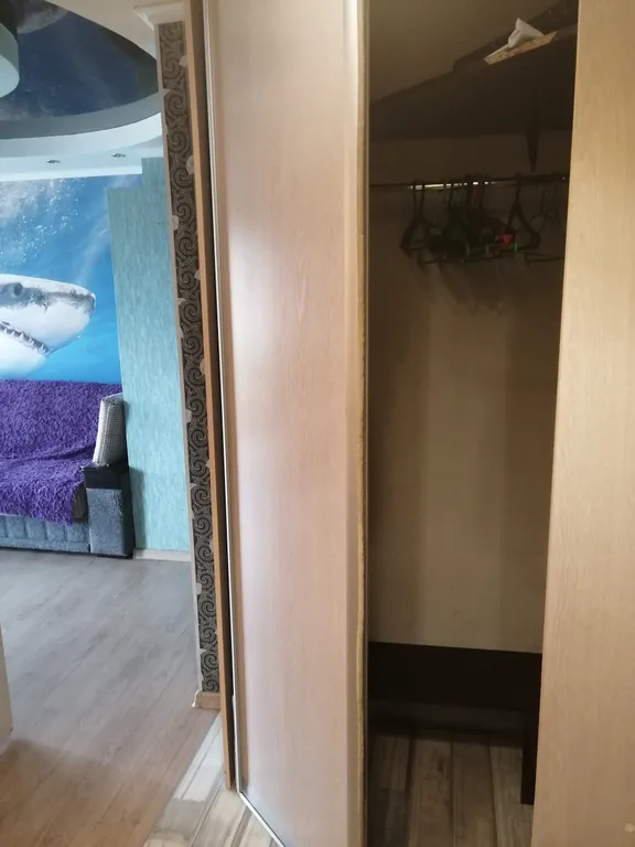 Чистая, уютная квартира-студия с барной стойкой