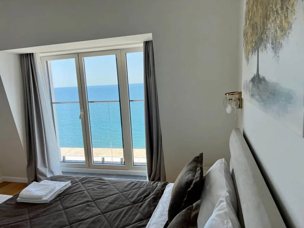 Апартаменты с видом на море в ЖК Граф Толстой