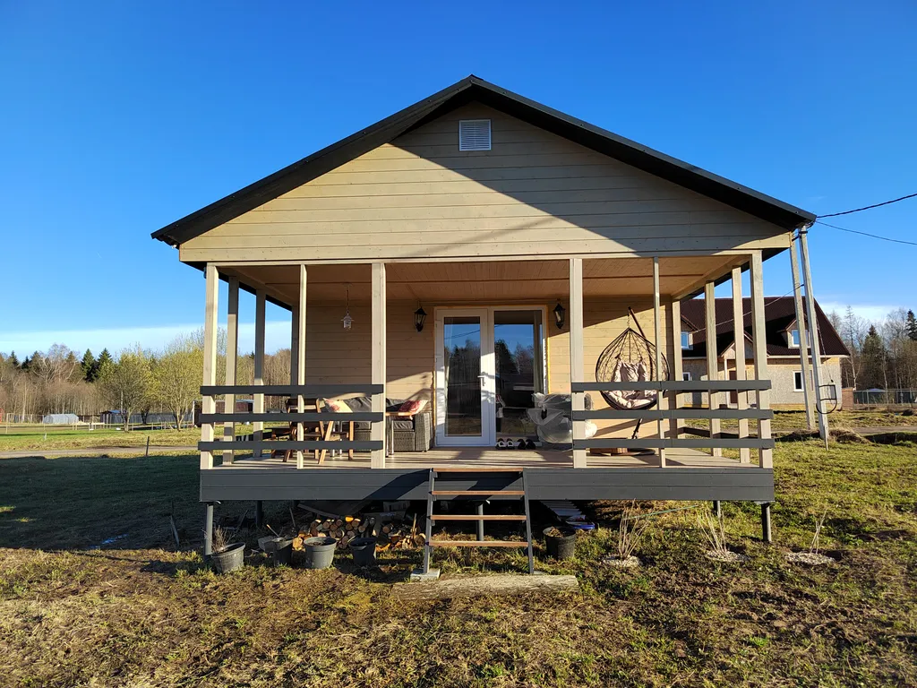 Коттедж Домик с видом на закат — Селинское