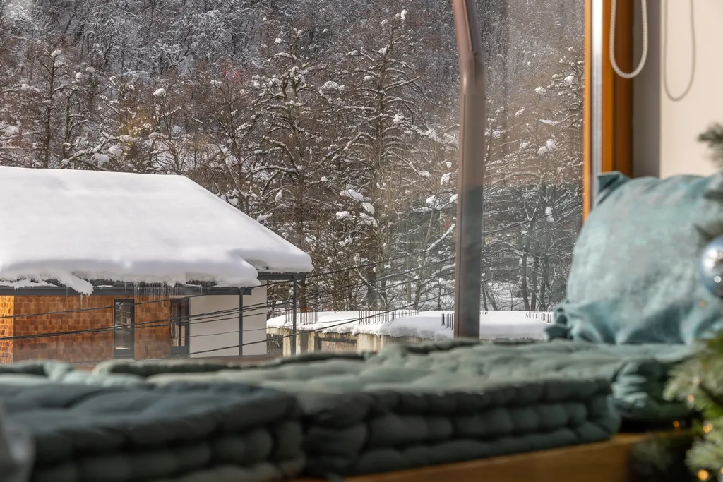 Уютная двухуровневая квартира в Красной поляне с видом на Ачишхо