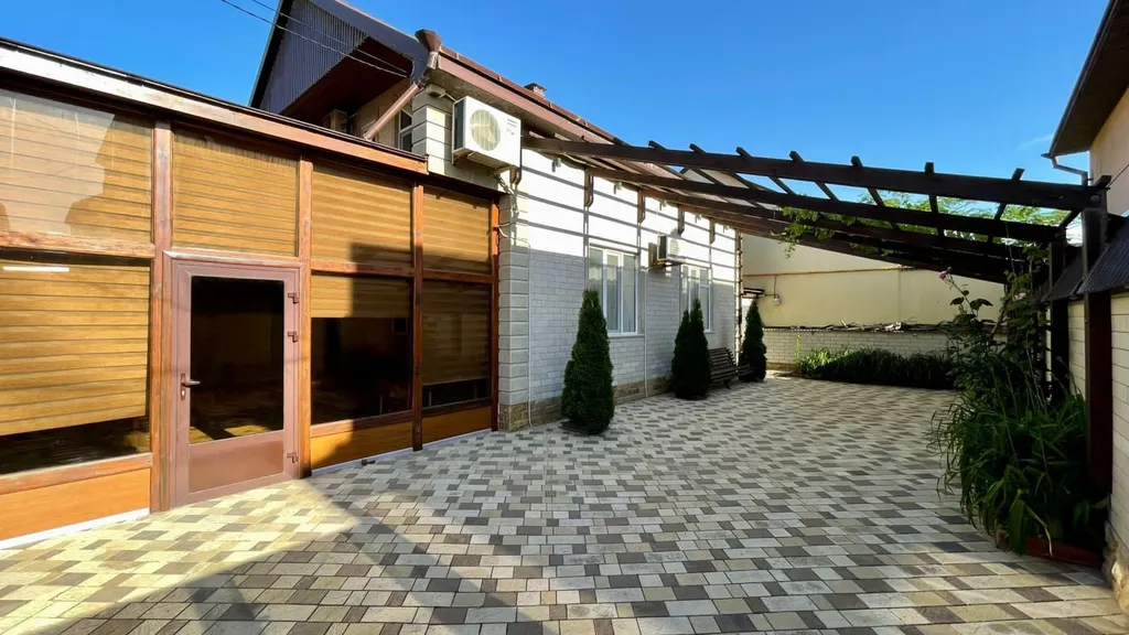 Уютный дом на берегу Каспийского моря