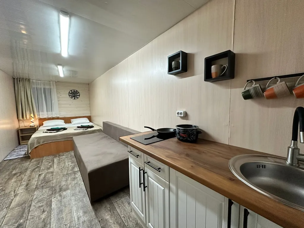 Дом шале в сосновом лесу