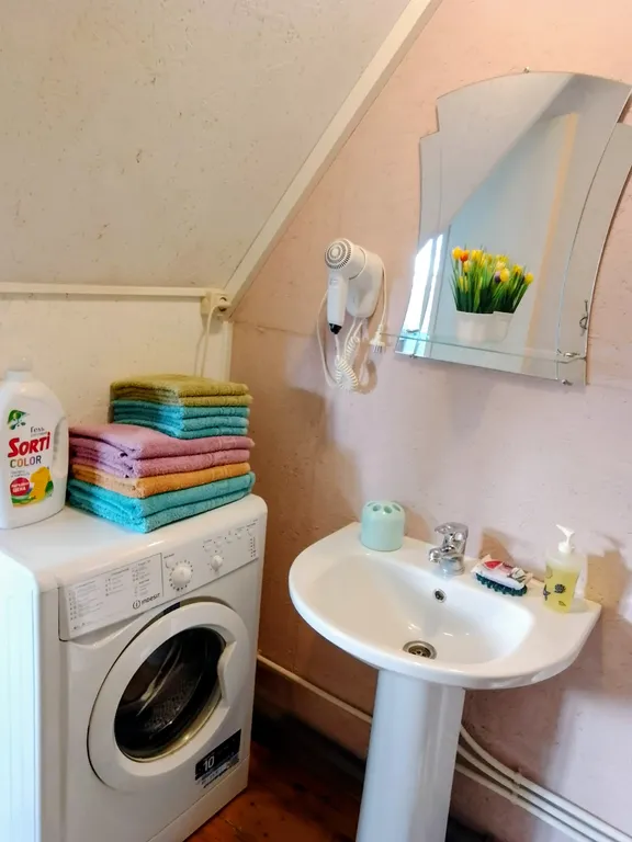 Коттедж Домик 2-этажный с видом на море и горы — Адлер