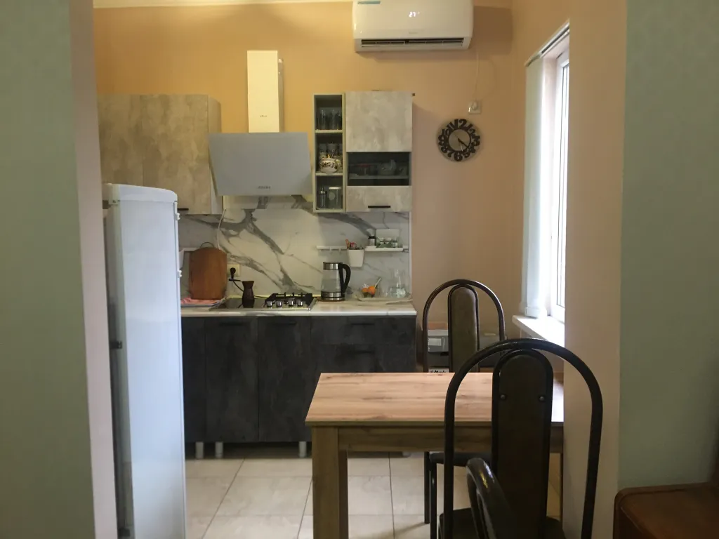 Уютная квартира в центре посёлка