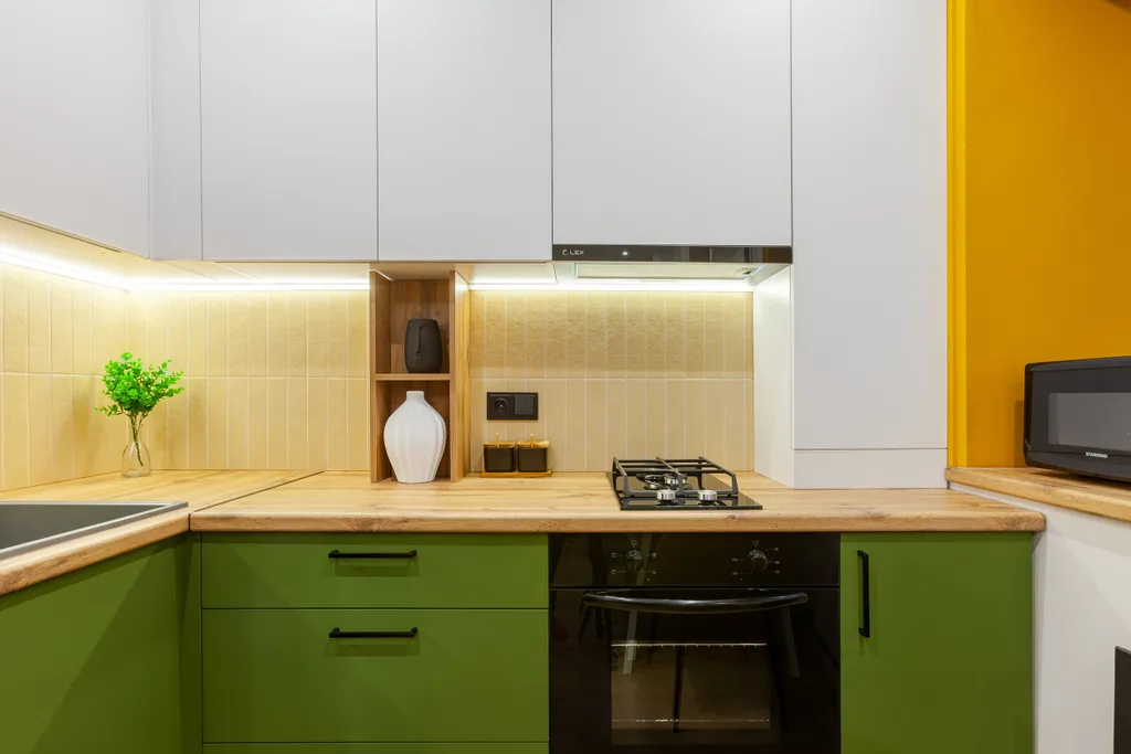 У набережной