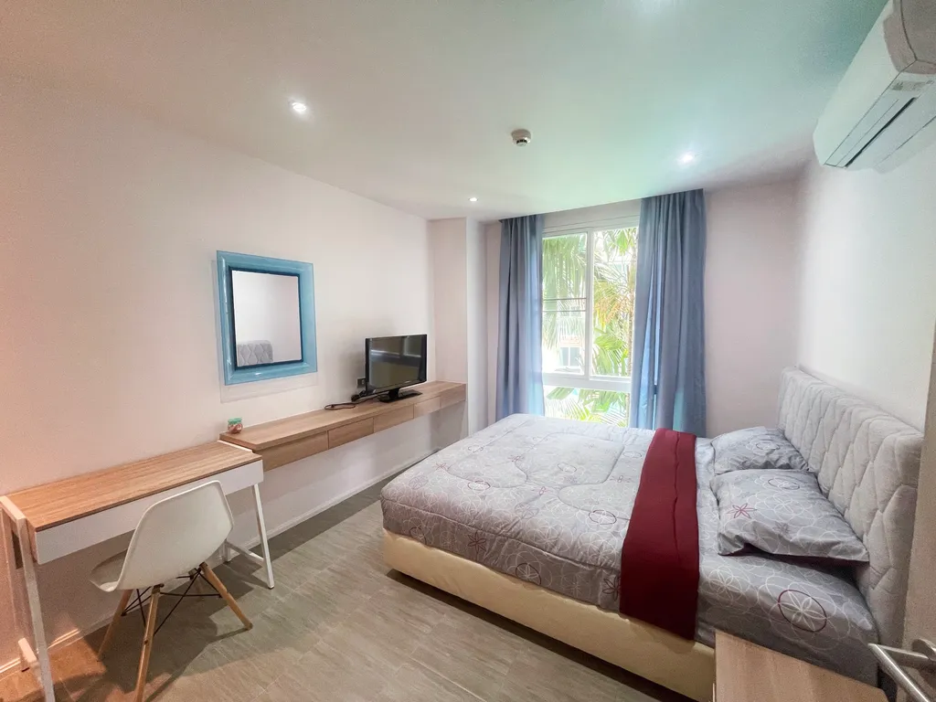 Большая евродвушка в Atlantis