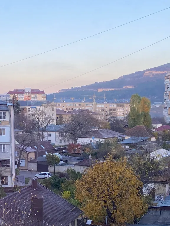 Квартира с видом на гору Кольцо и Эльбрус