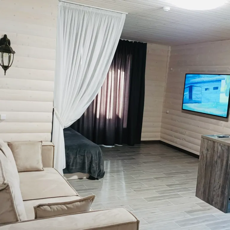 Уютная студия в частном доме с отдельным входом