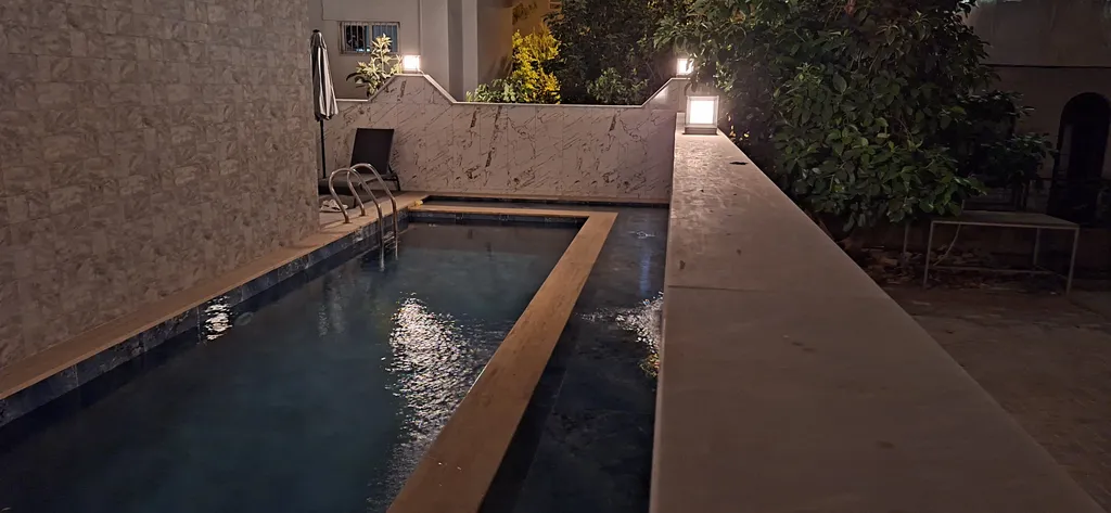 Новая уютная квартира в центре города, на пляже Клеопатра, с бассейном