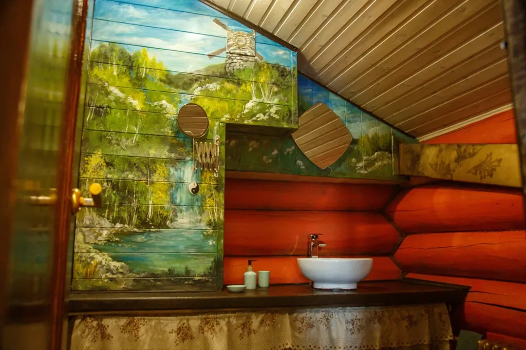 10 местная Тургоякская Изба возле Горнолыжного Центра, свой каток.