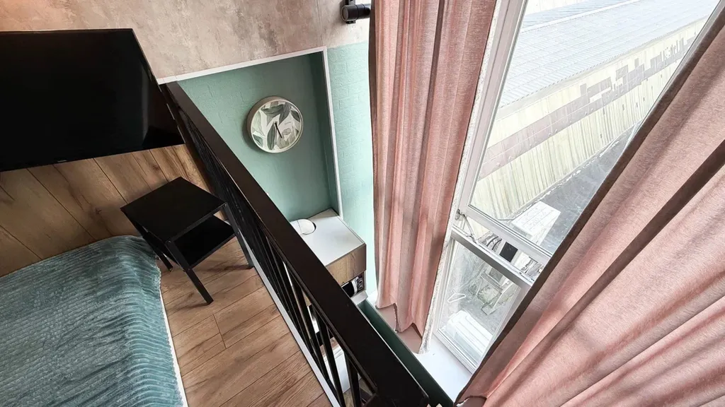 Квартира Квартира Двухуровневая студия у метро Автозаводская — Москва