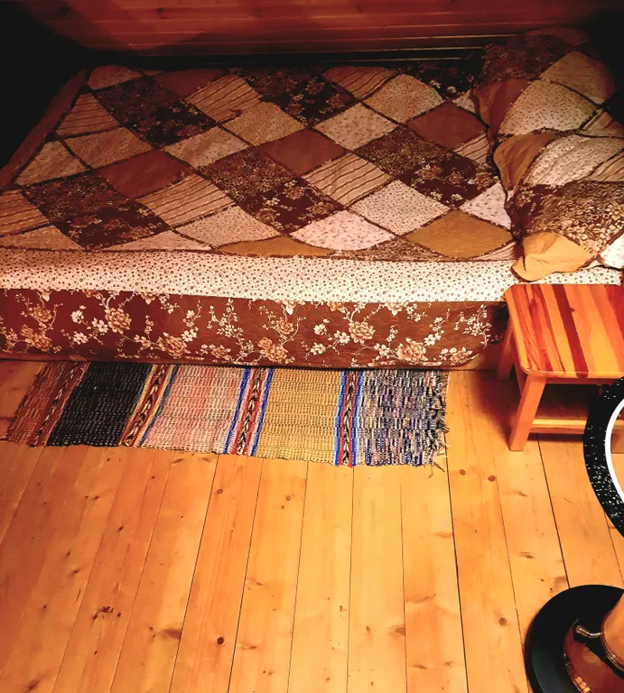 Дом на берегу озера