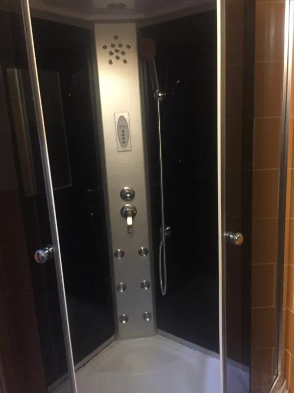 Квартира с кондиционером, дизайнерским ремонтом