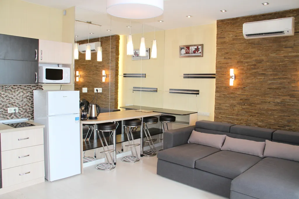 Квартира студия с прямым видом на море — аренда посуточно в Кореиз