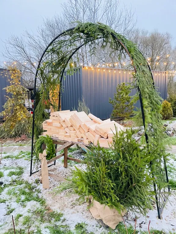 Уютный дом с банным чаном и авторским оформлением на берегу реки