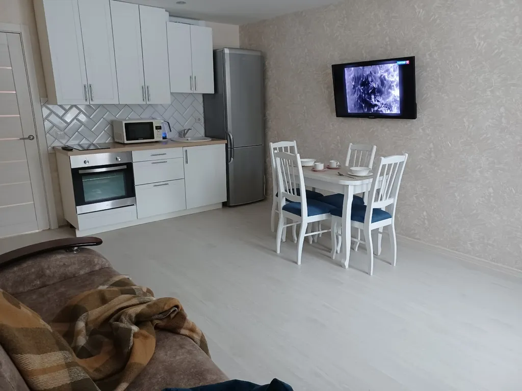 Уютная трехкомнатная квартира в центре Кирова