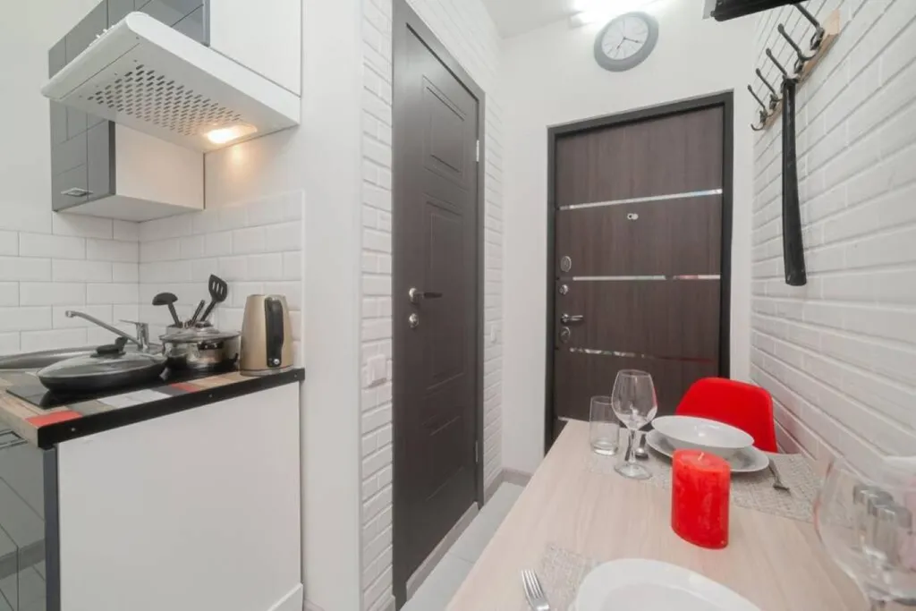 Квартира-студия в жк новокрасково-1