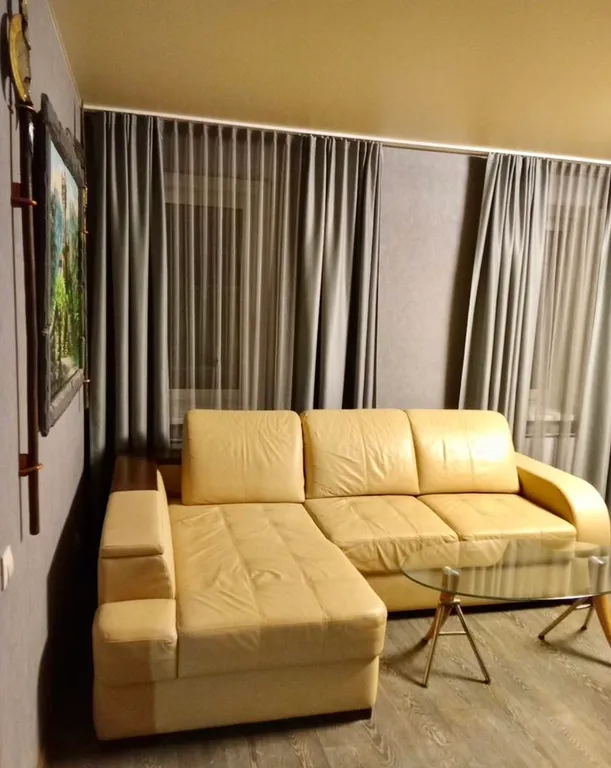 3-этажный уютный коттедж в тихом месте в пределах города